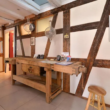 Belle Maison Alsacienne De 1610 *