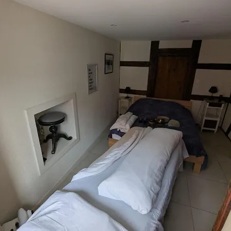 Belle Maison Alsacienne De 1610 * 吉博斯韦尔